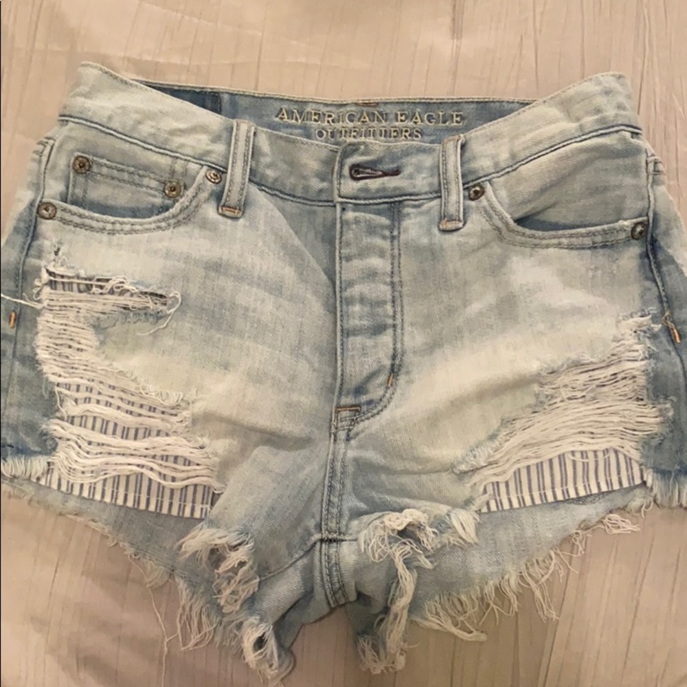 American eagle. Vintage Hi-rise festival short.